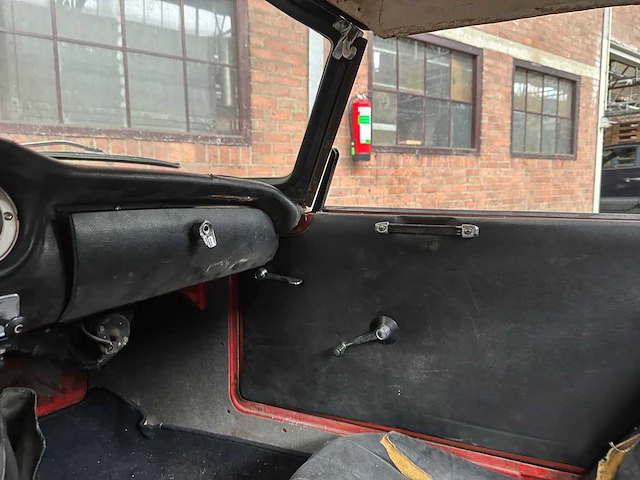 Honda s600 57pk 1964 hardtop (restauratieproject) - afbeelding 19 van  36