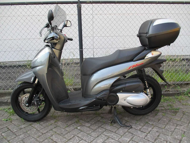 Honda sh 300i - motorscooter - abs combined - motorfiets - afbeelding 1 van  15