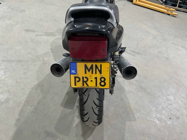 Honda tour motorfiets - afbeelding 12 van  15