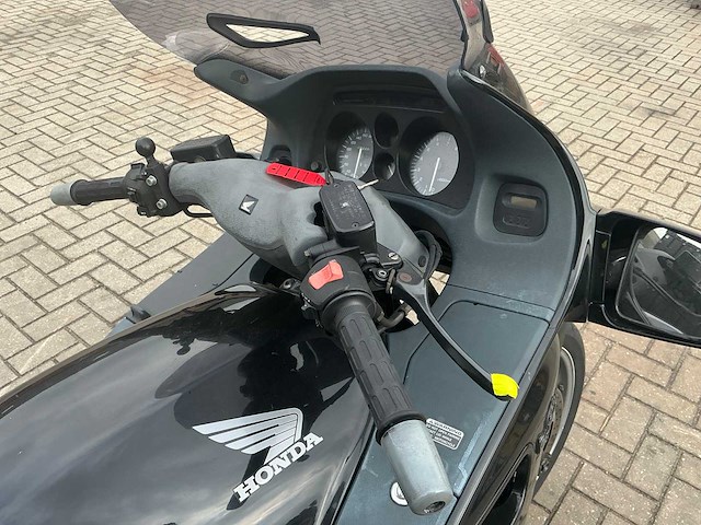 Honda tour motorfiets - afbeelding 4 van  13