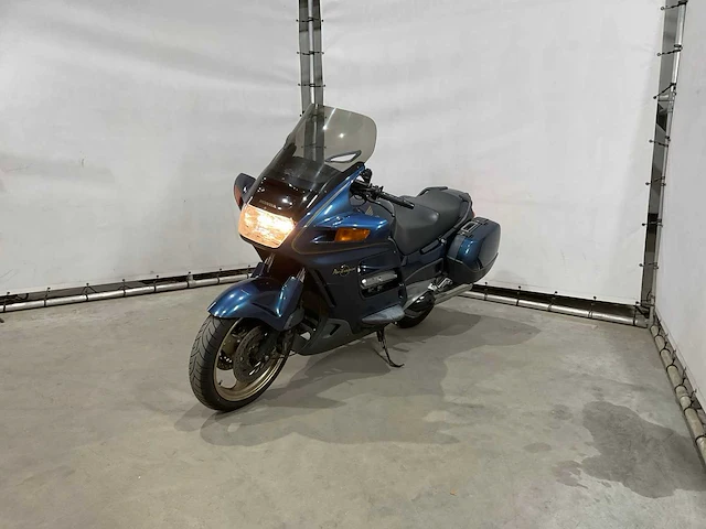 Honda tour pan european motor - afbeelding 1 van  21