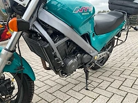 Honda tour rc33 motorfiets - afbeelding 9 van  11
