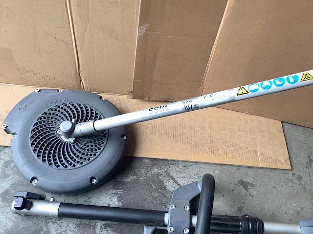 Honda umc425 bosmaaier - afbeelding 4 van  5