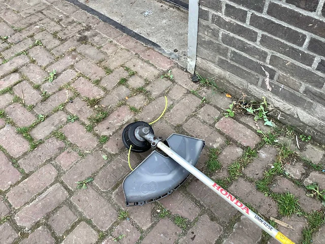 Honda umk425 bosmaaier - afbeelding 3 van  5