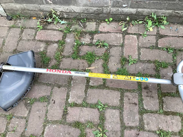 Honda umk425 bosmaaier - afbeelding 4 van  5