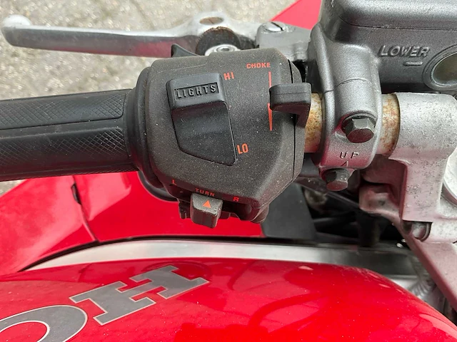 Honda vfr750f motorfiets - afbeelding 2 van  23