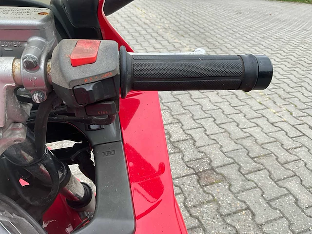 Honda vfr750f motorfiets - afbeelding 3 van  23
