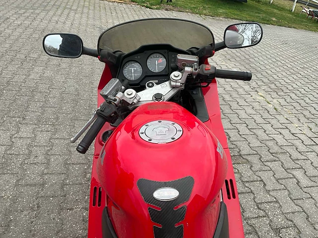 Honda vfr750f motorfiets - afbeelding 4 van  23