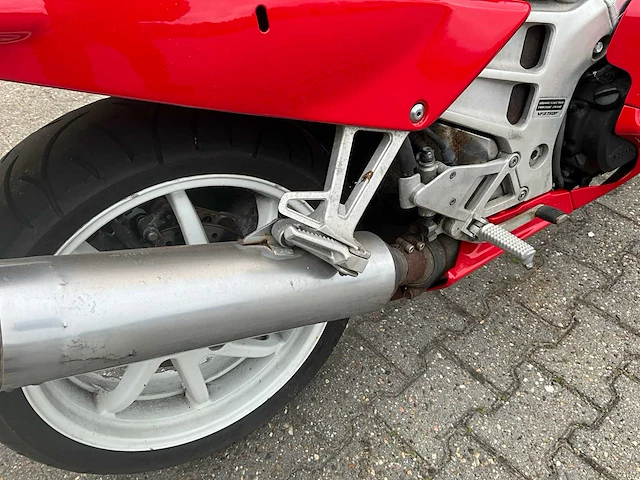 Honda vfr750f motorfiets - afbeelding 7 van  23
