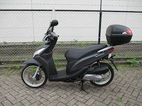 Honda vision - motorscooter - injectie 4 t - motorfiets - afbeelding 1 van  13
