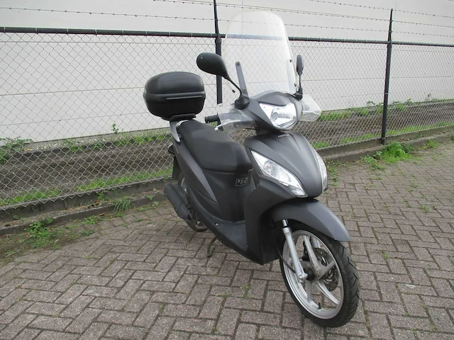 Honda vision - motorscooter - injectie 4 t - motorfiets - afbeelding 11 van  13