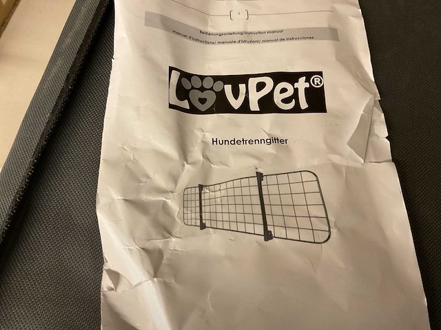 Hondenrek en kofferbakdeken - afbeelding 1 van  2