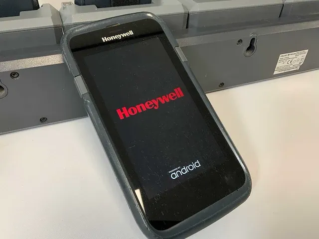 Honeywell dolphin (ct50lun-cs13se0) ct50 mobile scanners with rugged casing (10x) - afbeelding 5 van  8