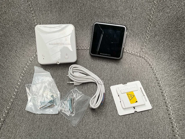 Honeywell y6h910wf4032 t6 slimme thermostaat - afbeelding 3 van  4