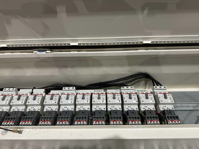 Hoofdschakelkast - afbeelding 6 van  11