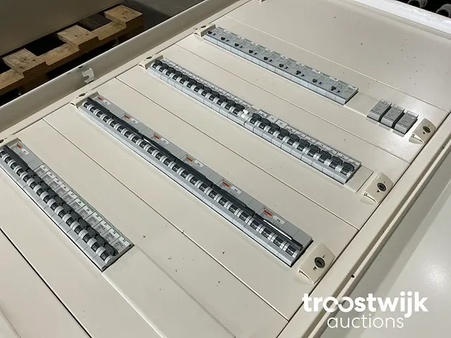 Hoofdschakelkast - afbeelding 4 van  6