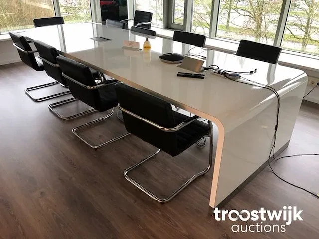 Hoogglans vergadertafel 360cm - afbeelding 1 van  7