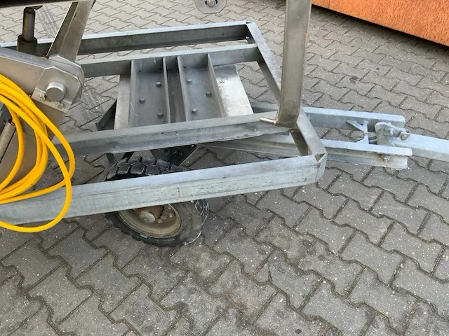 Hoogte instelbaar mobiele transportband - afbeelding 9 van  11