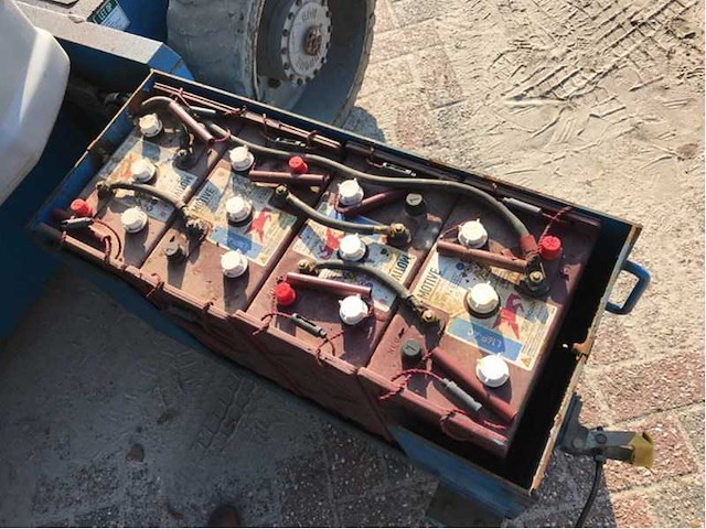 Hoogwerker - afbeelding 2 van  13