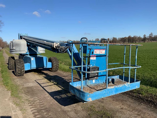 Hoogwerker - afbeelding 7 van  13