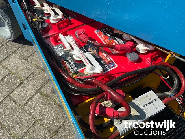 Hoogwerker - afbeelding 10 van  18