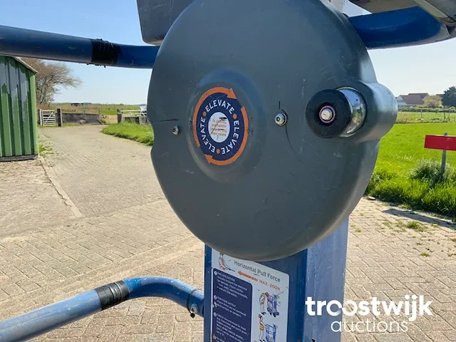 Hoogwerker - afbeelding 5 van  7