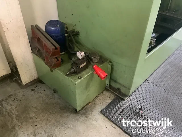 Hoonmachine - afbeelding 18 van  20