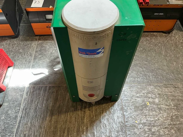 Hoppecke - 24v 60a - acculaders - afbeelding 1 van  3