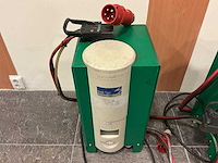 Hoppecke - 80v 80a - acculaders - 2012 - afbeelding 1 van  2