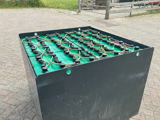 Hoppecke tractie 80 volt tractie accu - afbeelding 7 van  7