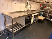 Horeca - rvs - keukenopstelling - afbeelding 1 van  12