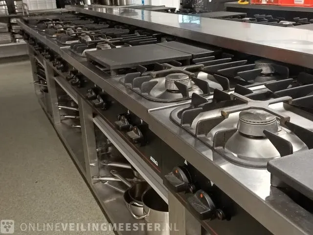 Horeca 48 pits keuken opstelling atag - afbeelding 5 van  21