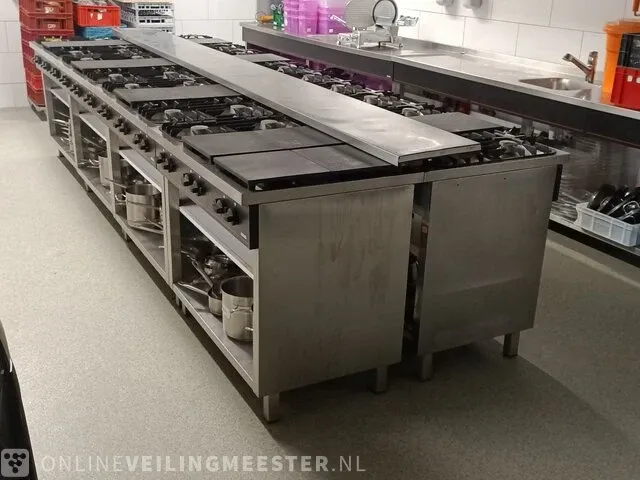Horeca 48 pits keuken opstelling atag - afbeelding 16 van  21