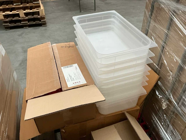 Horeca-accesoires op 3 pallets en 1 kar - afbeelding 6 van  15