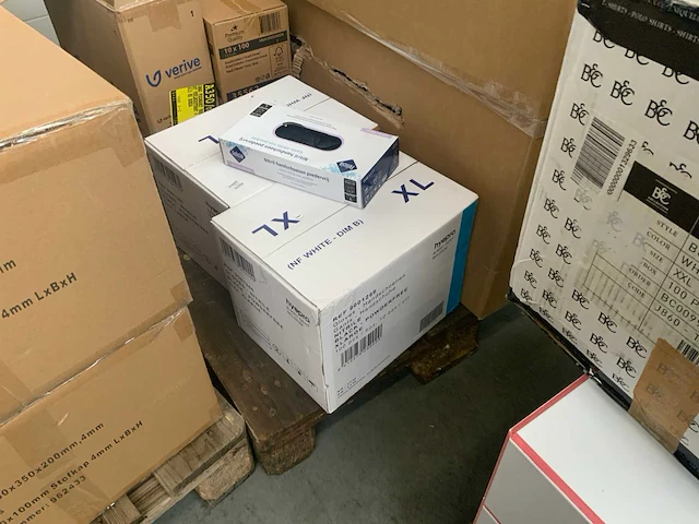 Horeca-accesoires op 3 pallets en 1 kar - afbeelding 9 van  15