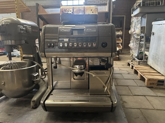Horeca espressomachine met turbosteam la cimbali, s39 barsystem - afbeelding 3 van  10