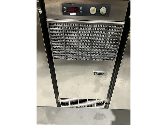 Horeca koelwerkbank, zanussi - afbeelding 4 van  9