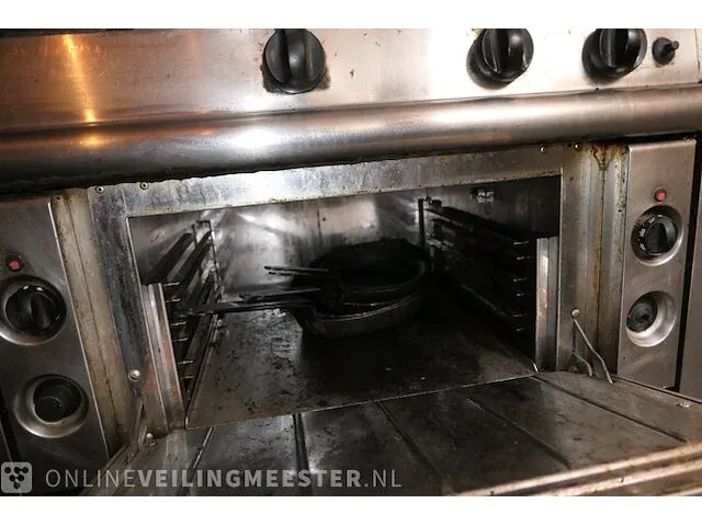 Horeca opstelling, gasgestookt - afbeelding 17 van  26