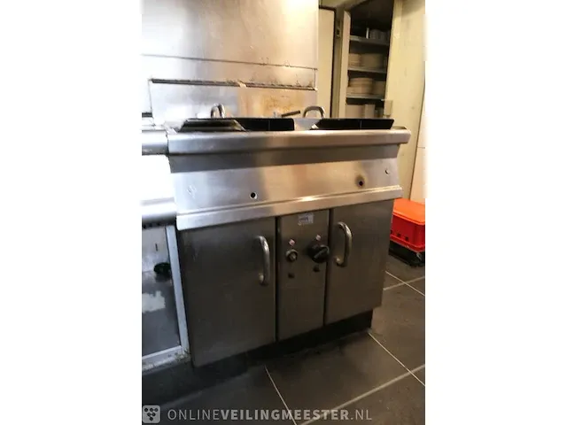 Horeca opstelling, gasgestookt - afbeelding 21 van  26