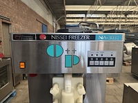 Horeca rvs softijsmachine nissei, na-3031 - afbeelding 4 van  6