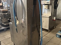 Horeca rvs softijsmachine nissei, na-3031 - afbeelding 6 van  6