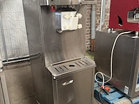 Horeca rvs softijsmachine nissei, na-3032 - afbeelding 1 van  8