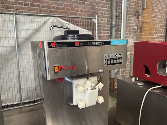 Horeca rvs softijsmachine nissei, na-3032 - afbeelding 2 van  8