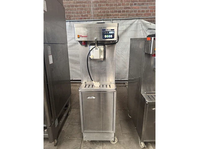 Horeca rvs softijsmachine nissei, na-3032 - afbeelding 1 van  7