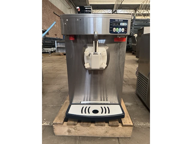 Horeca rvs softijsmachine nissei, na-9226 - afbeelding 1 van  6