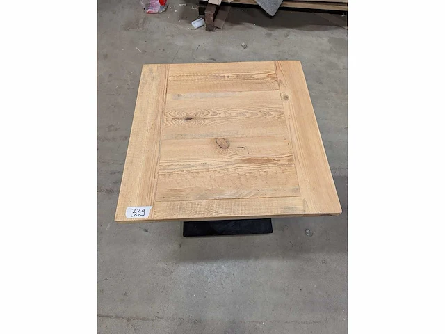 Horeca tafel pine (70 x 70) - afbeelding 3 van  3