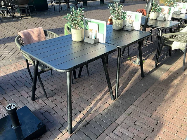 Horeca terrasmeubilair o.a. hk living & okido - afbeelding 4 van  17