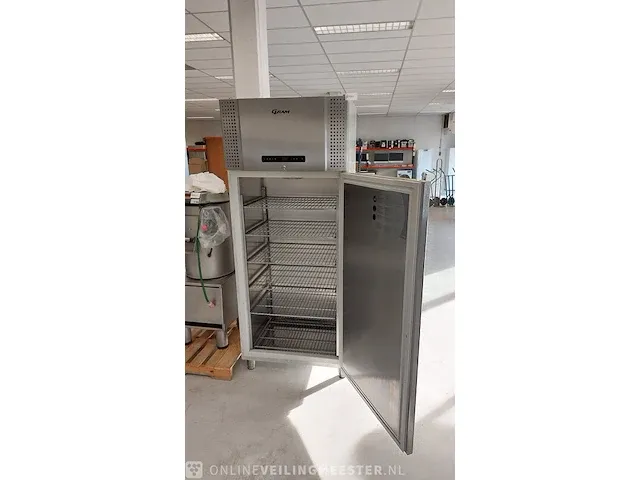 Horeca vriezer gram, twin f 600 rsg 4n, bouwjaar 2014 - afbeelding 2 van  9