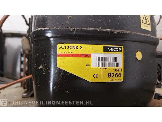 Horeca vriezer gram, twin f 600 rsg 4n, bouwjaar 2014 - afbeelding 9 van  9