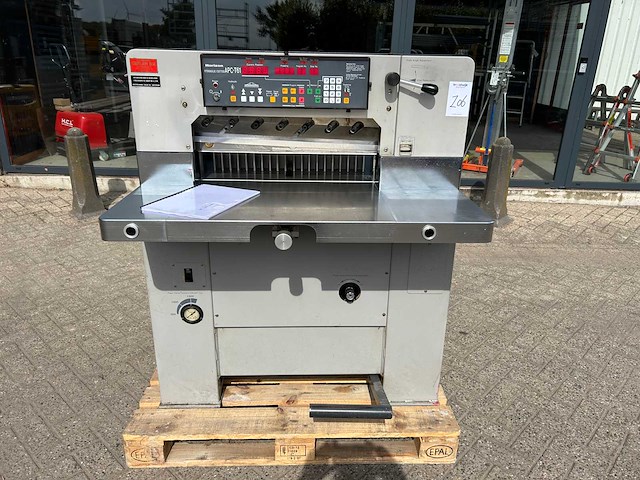 Horizon apc-t61 papiersnijmachine - afbeelding 1 van  11
